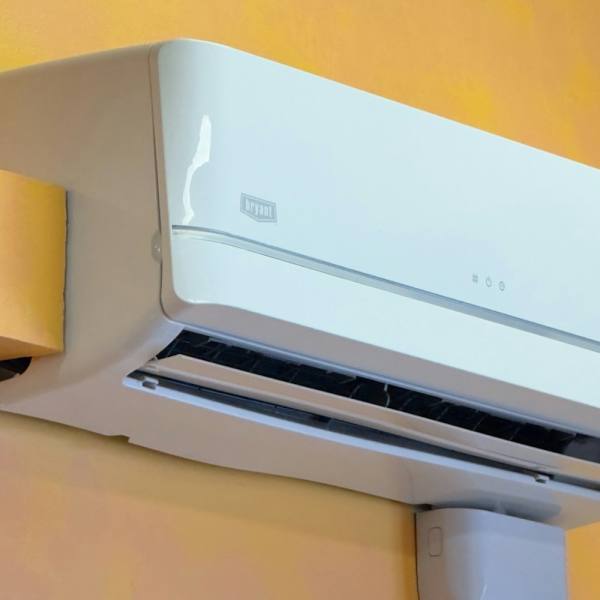 Ar condicionado Gree R410 só frio